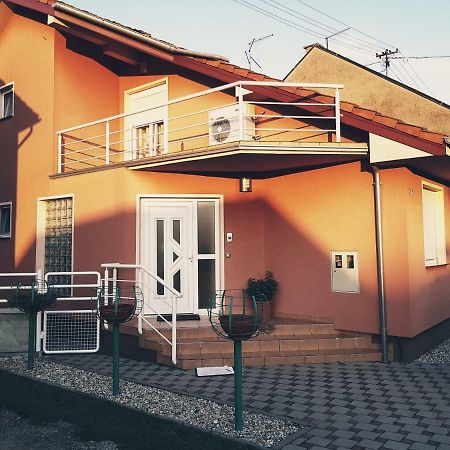 Apartment Dominik Όσιγιεκ Εξωτερικό φωτογραφία